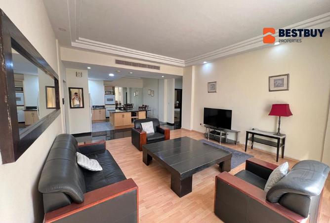 983957 - Property Image 3