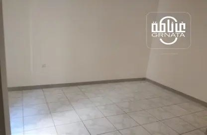 Apartment - 2 Bedrooms - 1 Bathroom for rent in Gudaibiya - Manama - Capital Governorate