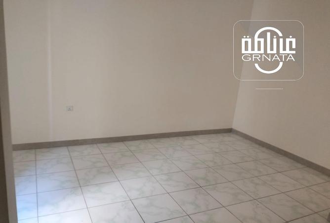 884651 - Property Main Image