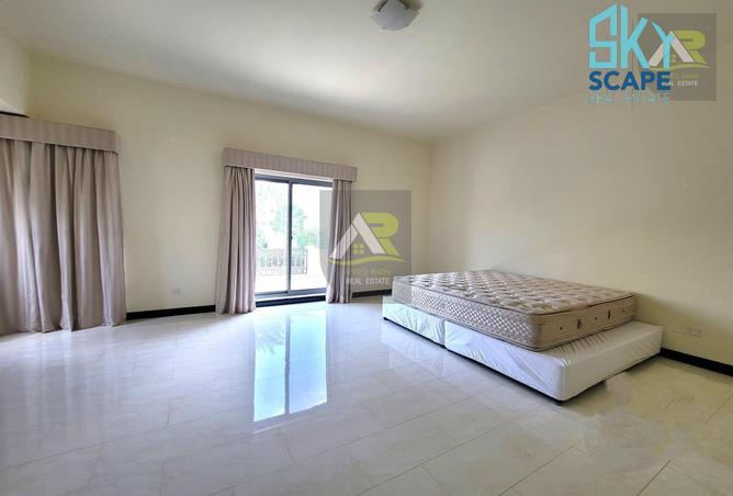 966220 - Property Image 3