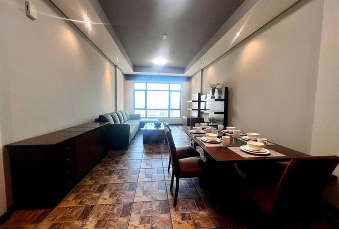 985427 - Property Main Image