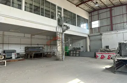 Bulk Rent Unit - Studio - 4 Bathrooms for rent in Khamis - Northern Governorate