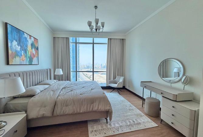 992358 - Property Image 2