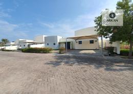Villa - 3 bedrooms - 4 bathrooms for sale in Durrat Al Bahrain - Southern Governorate