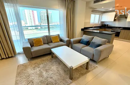 شقة - 2 غرف نوم - 2 حمامات للايجار في أمواج بيتش فرونت - أمواج - المحرق