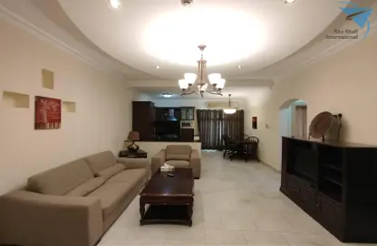 Apartment - 2 Bedrooms - 2 Bathrooms for rent in Al Burhama - Manama - Capital Governorate