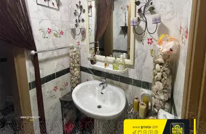 فيلا - 5 غرف نوم - 5 حمامات للبيع في جنوسان - المحافظة الشمالية