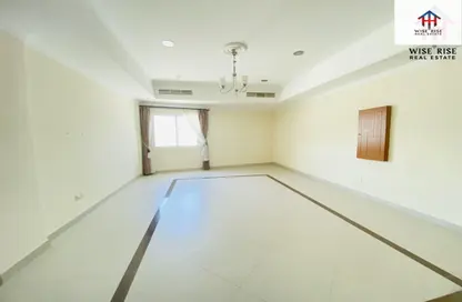 Apartment - 2 Bedrooms - 2 Bathrooms for rent in Um Al Hasam - Manama - Capital Governorate
