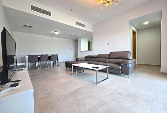 967239 - Property Image 2