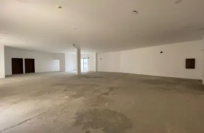 Office Space - Studio - 1 Bathroom for rent in Jannusan - Northern Governorate