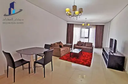 Apartment - 2 Bedrooms - 2 Bathrooms for rent in Um Al Hasam - Manama - Capital Governorate