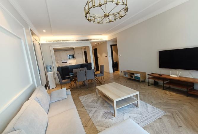 964493 - Property Image 2
