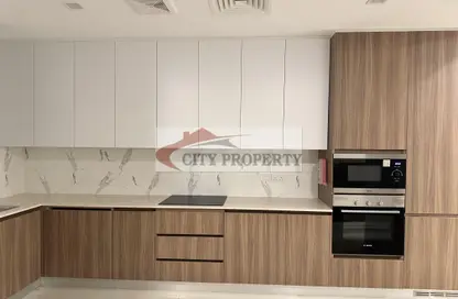 Apartment - 2 Bedrooms - 2 Bathrooms for rent in Al Juffair - Capital Governorate
