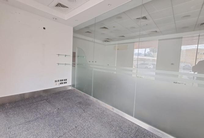 982733 - Property Image 3