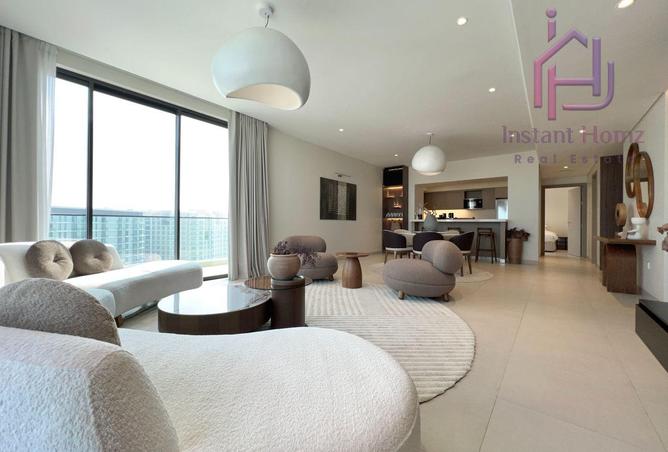 963930 - Property Image 2