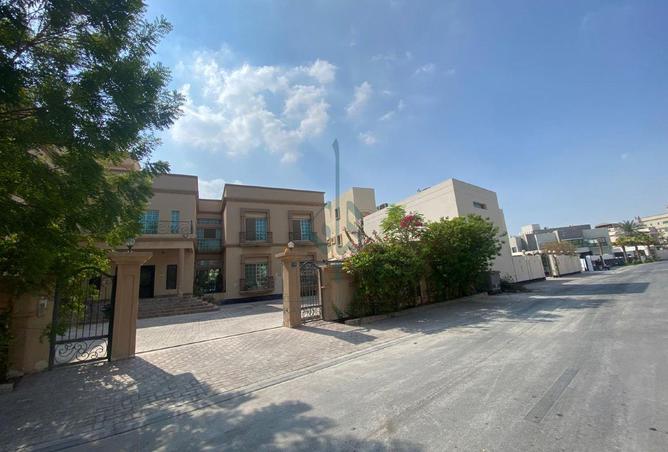 961759 - Property Image 2