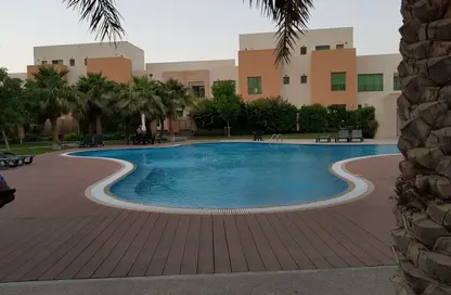 فيلا - 4 غرف نوم - 4 حمامات للايجار في الهملة - المحافظة الشمالية