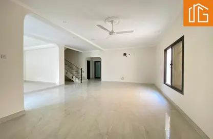 Villa - 4 Bedrooms - 4 Bathrooms for rent in Jid Ali - Central Governorate