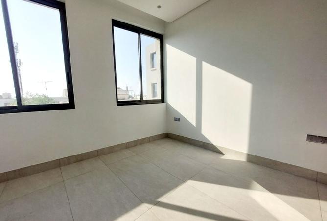 977191 - Property Image 3