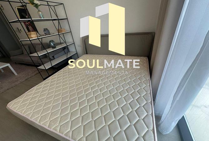 978385 - Property Image 2