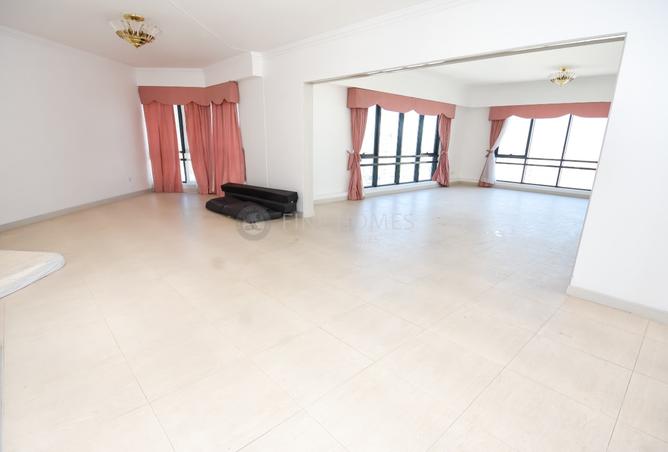 979033 - Property Main Image