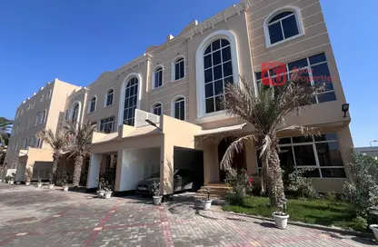 فيلا - 5 غرف نوم - 6 حمامات للايجار في الهملة - المحافظة الشمالية