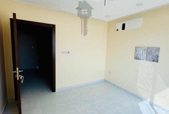 965437 - Property Image 3