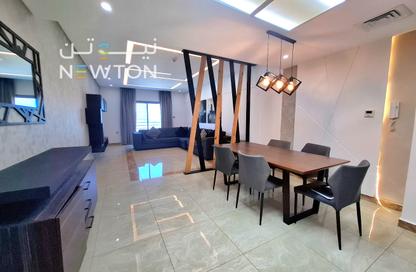 Apartment - 2 Bedrooms - 3 Bathrooms for rent in Busaiteen - Muharraq Governorate