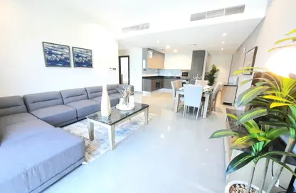 Apartment - 2 Bedrooms - 2 Bathrooms for rent in Seef - Capital Governorate