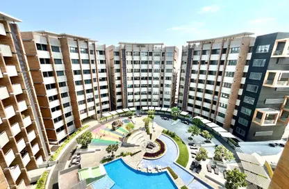 شقة - 2 غرف نوم - 2 حمامات للايجار في أمواج بيتش فرونت - أمواج - المحرق