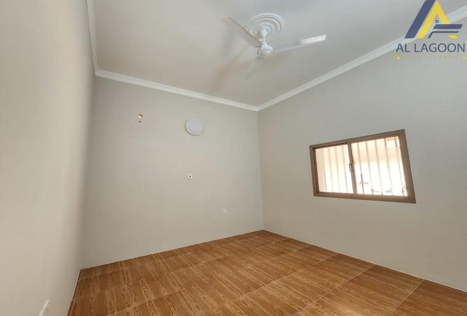 960134 - Property Image 2
