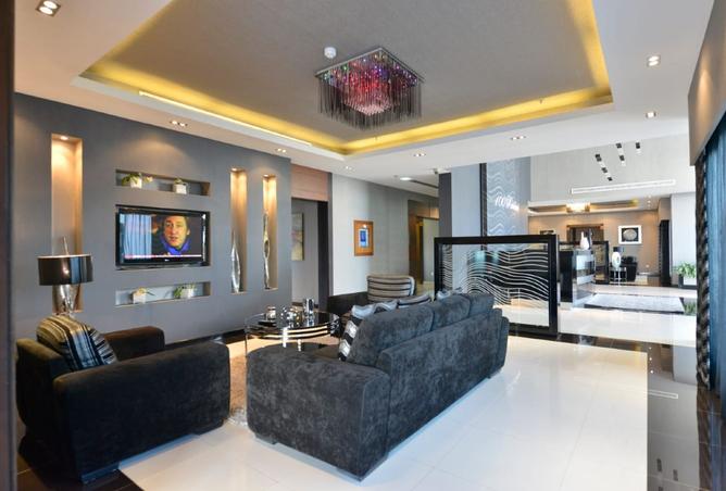 952679 - Property Image 2