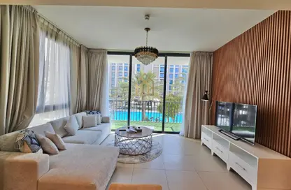 Apartment - 2 Bedrooms - 2 Bathrooms for sale in Marassi Boulevard - Diyar Al Muharraq - Muharraq Governorate