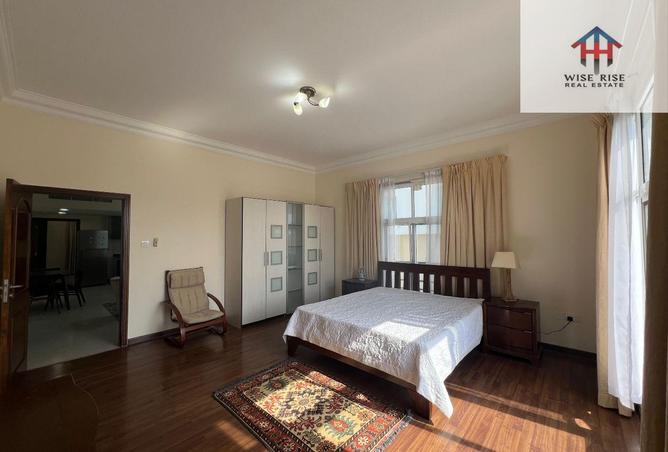 988968 - Property Image 3