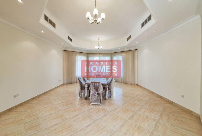 955196 - Property Image 2