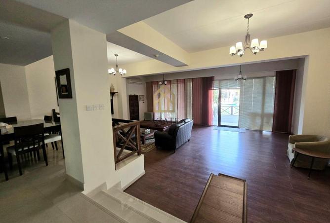 970978 - Property Image 2