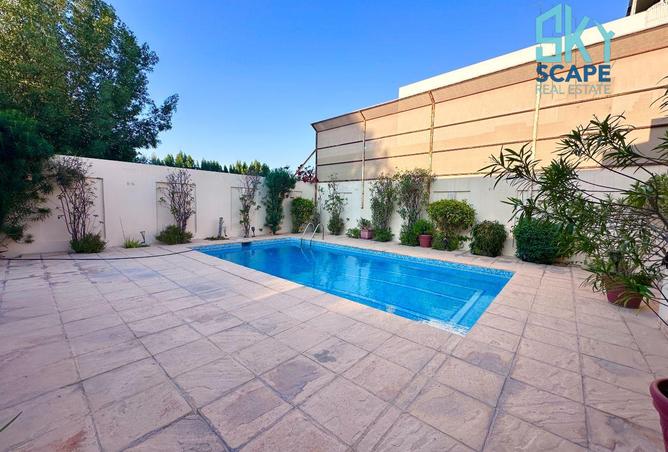 976262 - Property Image 2