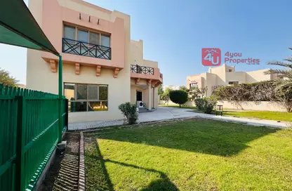 فيلا - 4 غرف نوم - 4 حمامات للايجار في الجنبية - المحافظة الشمالية