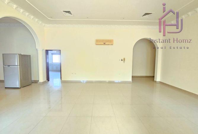 989294 - Property Main Image