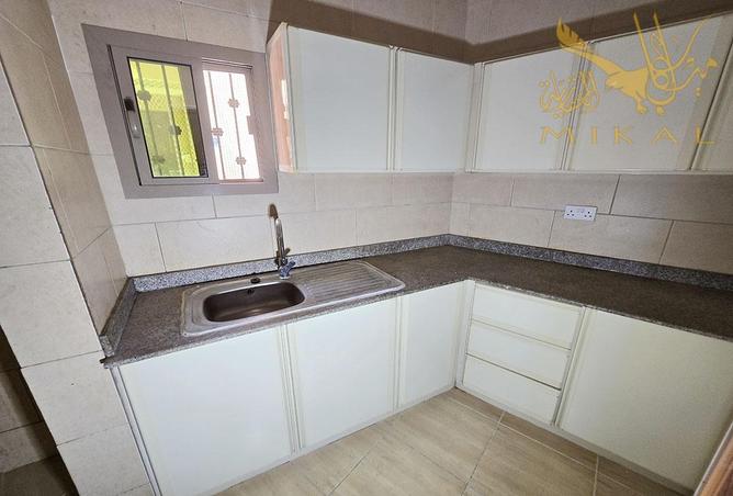 956336 - Property Image 3