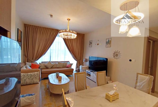 957272 - Property Image 2