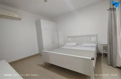 Apartment - 2 Bedrooms - 2 Bathrooms for rent in Segaya - Manama - Capital Governorate
