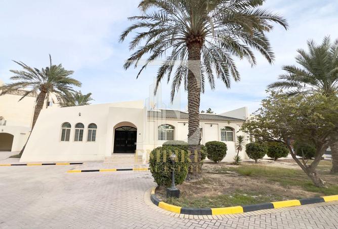 981562 - Property Main Image