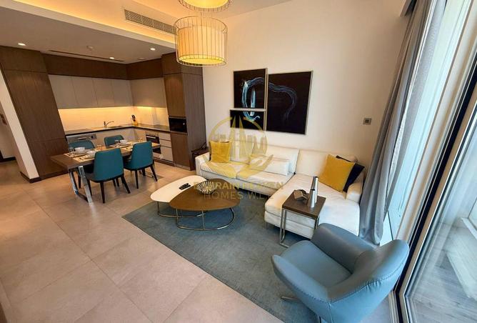 960261 - Property Image 2