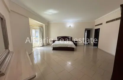 Apartment - 2 Bedrooms - 2 Bathrooms for rent in Al Juffair - Capital Governorate