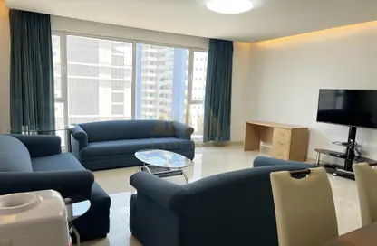 Apartment - 2 Bedrooms - 2 Bathrooms for rent in Al Juffair - Capital Governorate