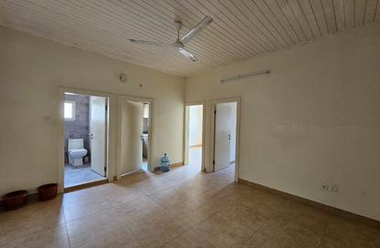 Apartment - 2 Bedrooms - 1 Bathroom for rent in West Riffa - Riffa - Southern Governorate