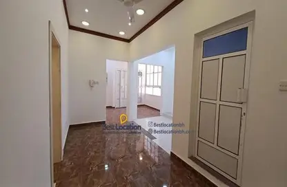 Apartment - 3 Bedrooms - 4 Bathrooms for rent in Hamad Town - Northern Governorate