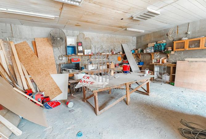 969672 - Property Image 2