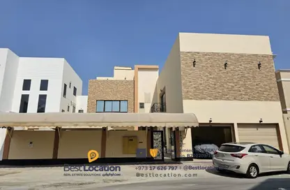 فيلا - 7 غرف نوم - 7 حمامات للبيع في توبلي - المحافظة الوسطى